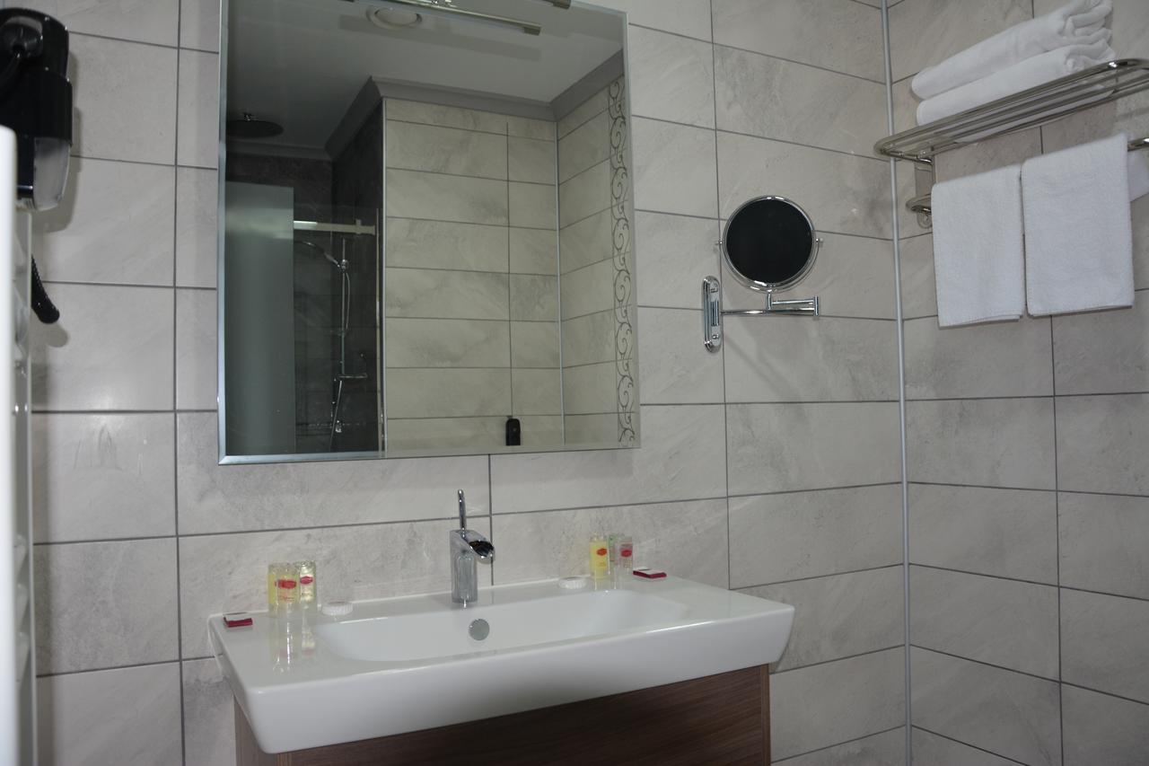 Winter City Hotel Kars Exterior photo